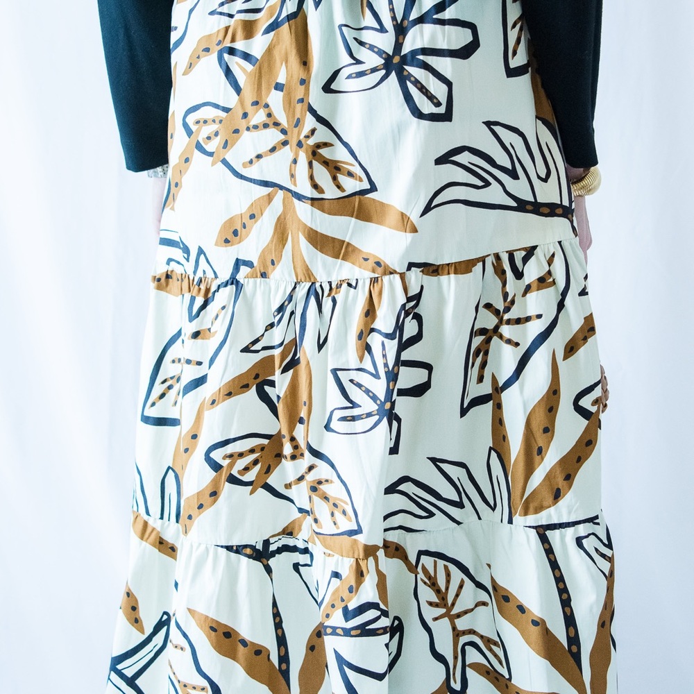 Chic Leaf Print Maxi Skirt - Picture 4 of 4
